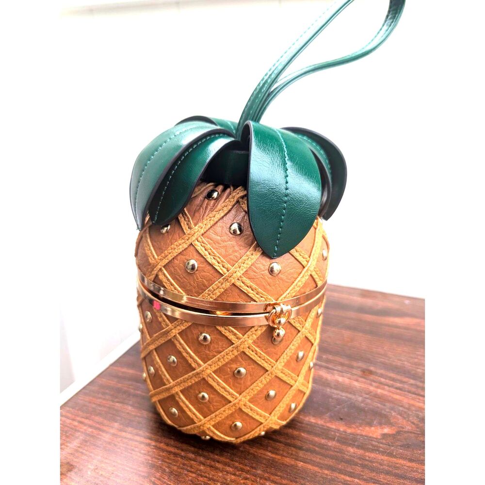 NWT Novelty 3D Studded Pineapple Crossbody Purse Gold Hardcase Clasp Bag